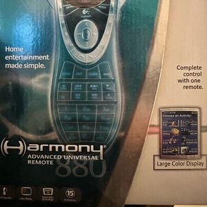 NIB Logitech Harmony 880 Advanced Universal Programmable Remote.